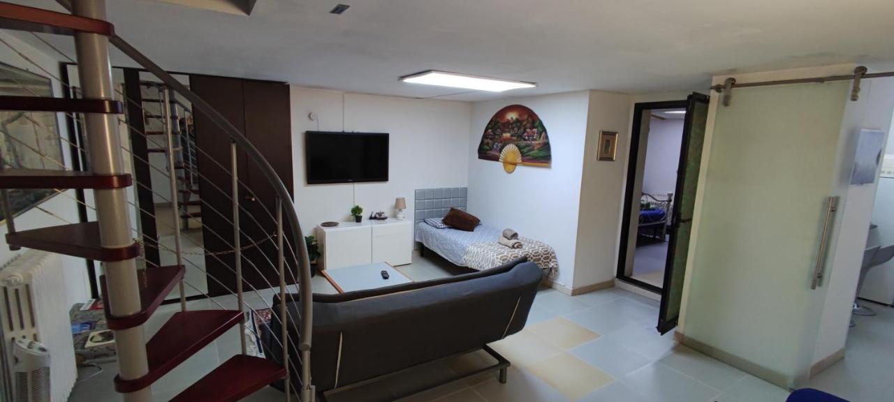 Central Private Flat By Old Town, Shops, Restaurants 巴里 外观 照片